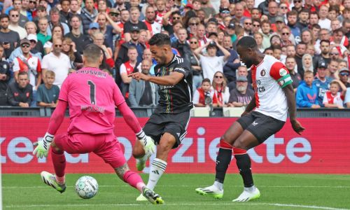 Soi kèo Benfica vs Feyenoord (02h00, 24/10): Nhận định Cúp C1 Châu Âu