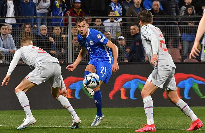 Soi kèo Iceland vs Bosnia ngày 12/9