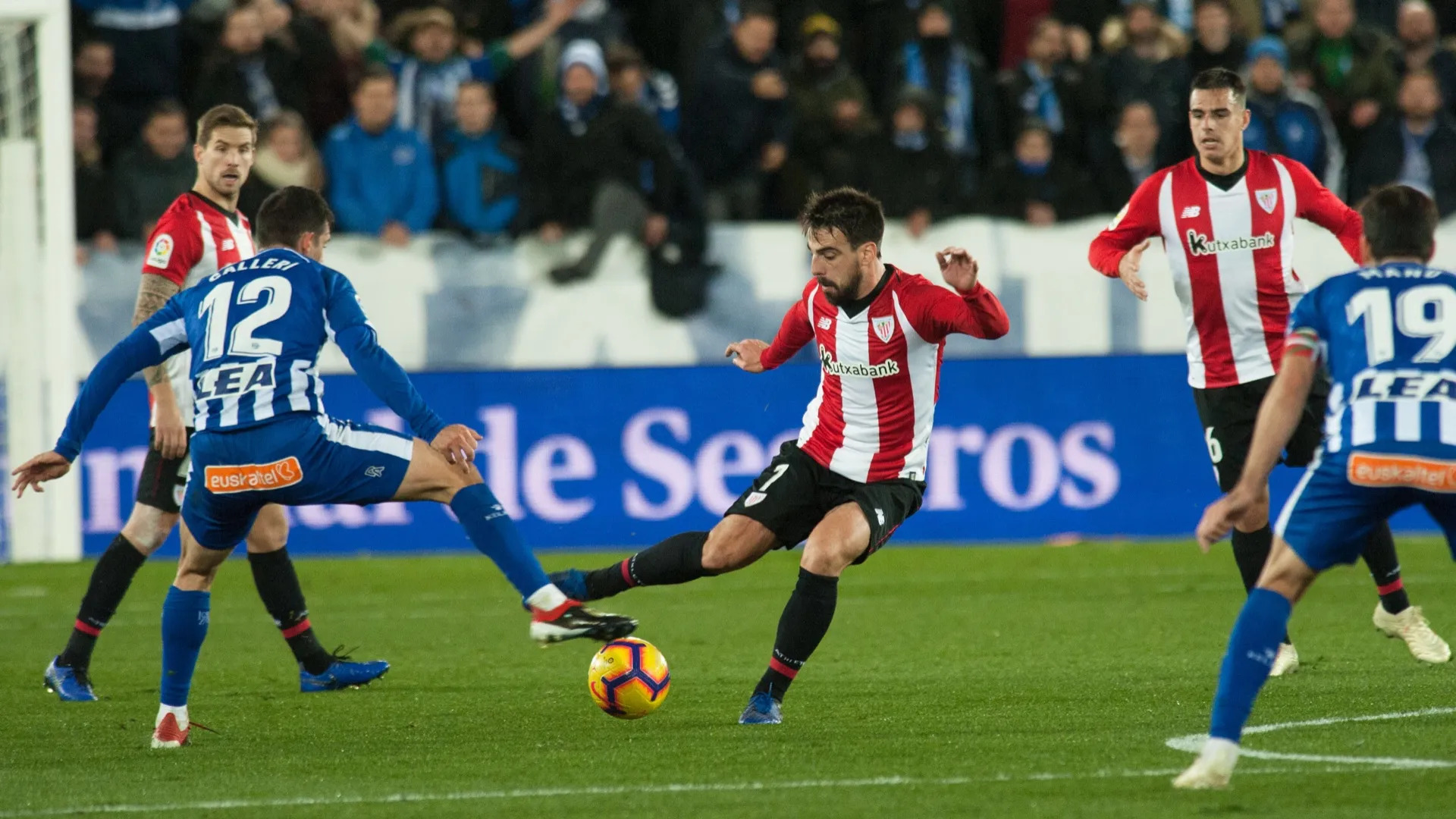 Soi kèo Alaves vs Bilbao ngày 23/9