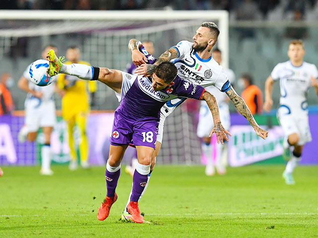 Soi kèo Fiorentina vs Juventus ngày 22/10
