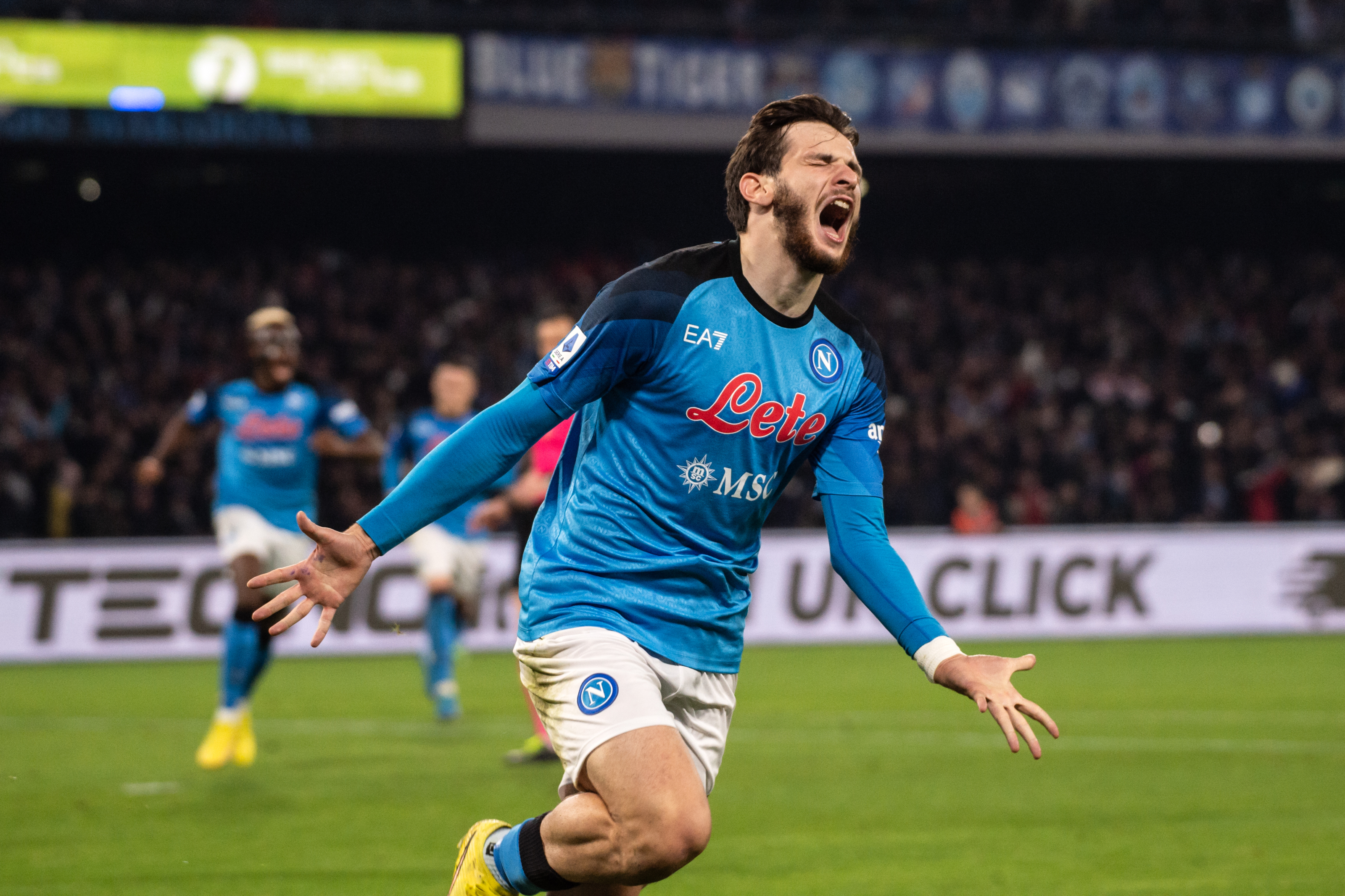 Soi kèo Frankfurt vs Napoli ngày 22/2