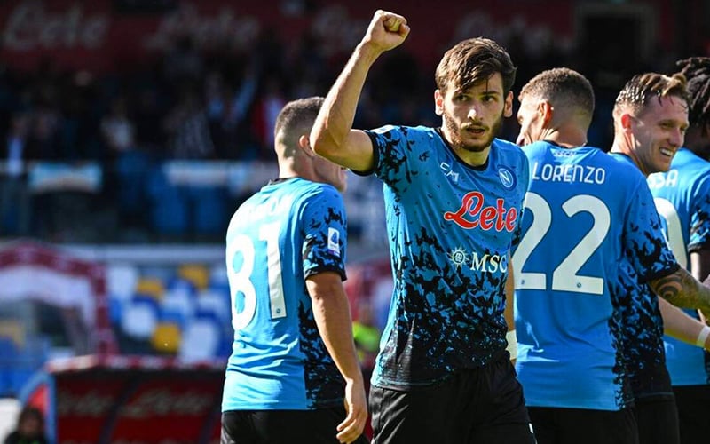 Soi kèo Napoli vs Rangers ngày 27/10