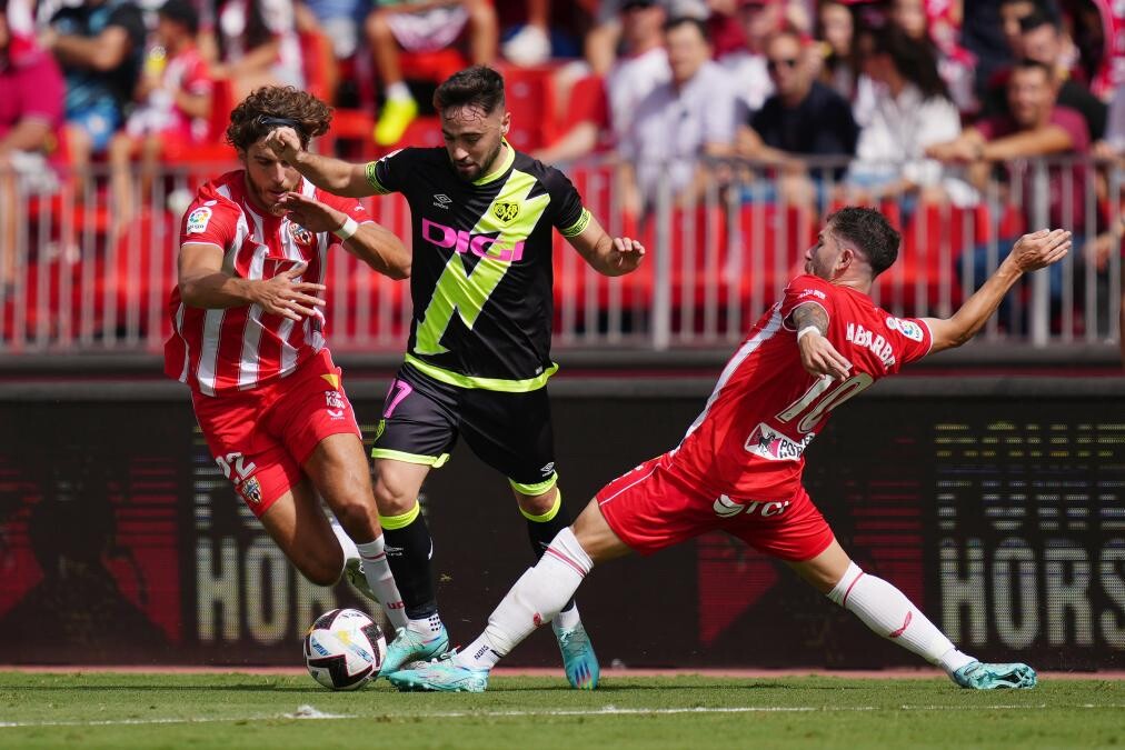 Soi kèo Vallecano vs Almeria ngày 7/2