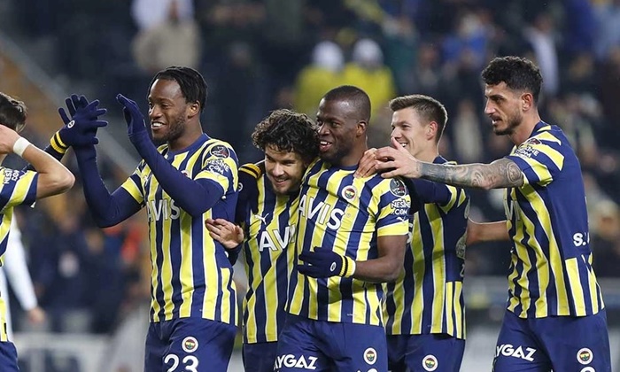 Soi kèo Samsunspor vs Fenerbahce Ngày 22/8