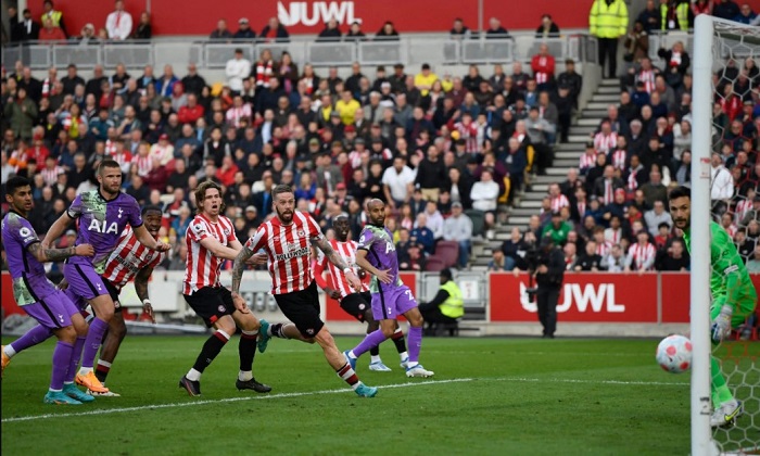 Soi kèo Brentford vs Tottenham ngày 26/12