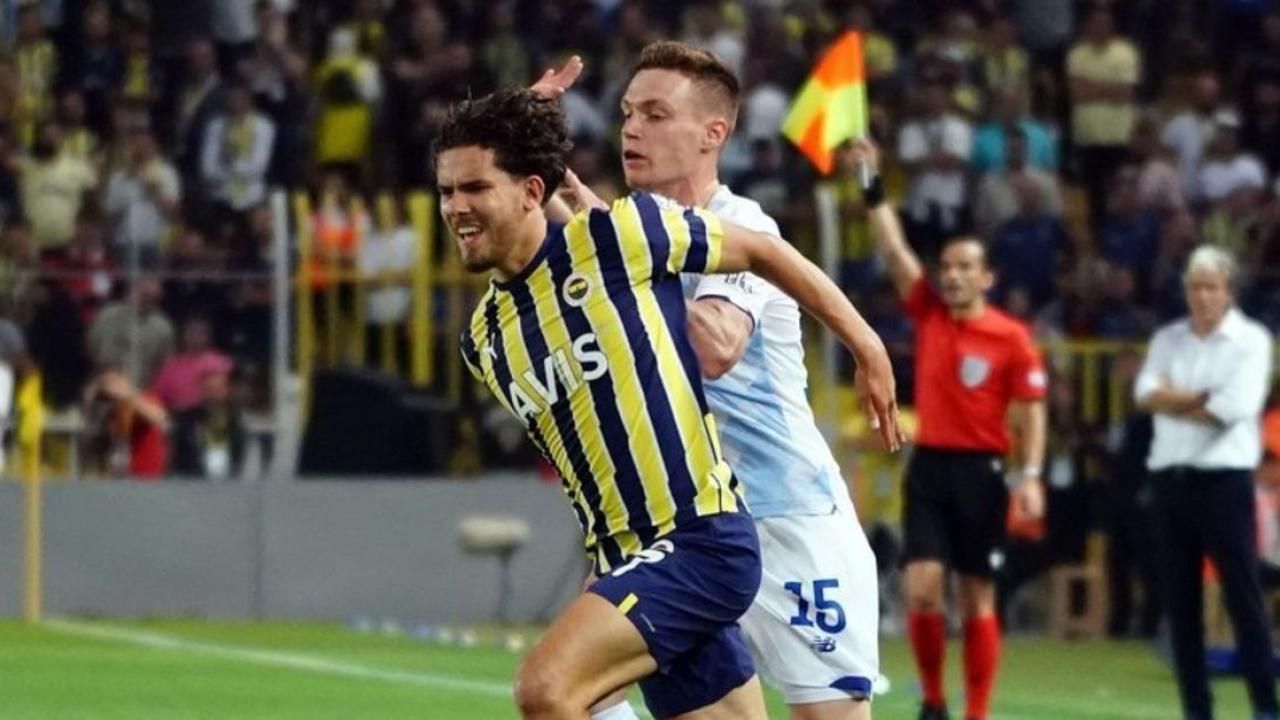 soi kèo góc Slovacko vs Fenerbahce 12/8