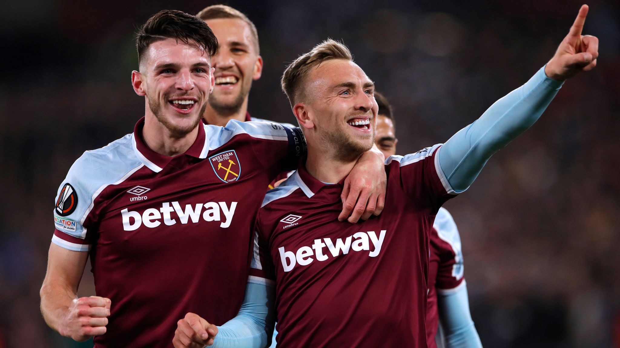 Soi kèo Nottingham vs West Ham 14/8