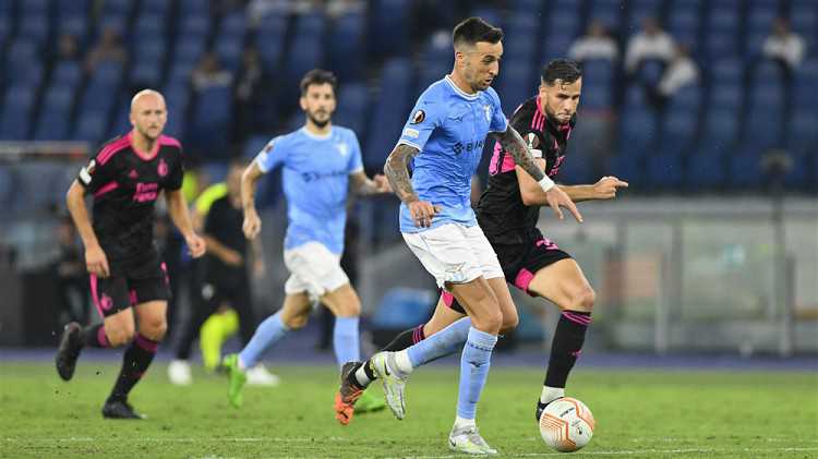 Soi kèo góc Midtjylland vs Lazio 15/9