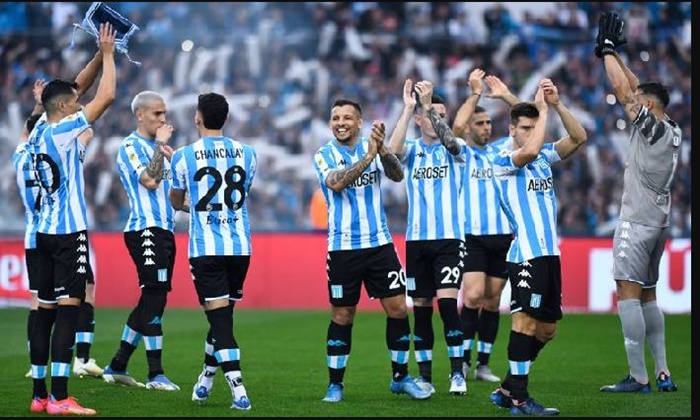 Soi kèo CA Banfield vs Racing Club ngày 19/8