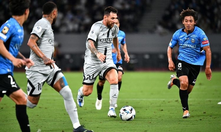 Soi kèo PSG vs Gamba Osaka ngày 25/7